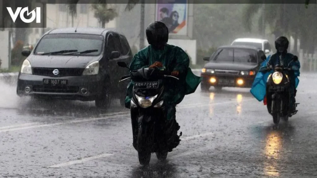 طقس جاكرتا.. هطول أمطار غزيرة في مناطق متفرقة من العاصمة الإندونيسية صباح اليوم